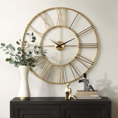 Keyann, Clock